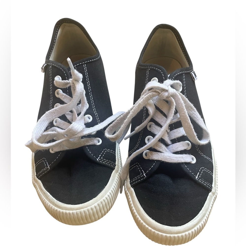 Hurley Women’s Cica Style Sneakers Black White Lace-Up Size 6.5